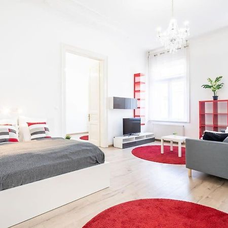 Bright & Large Apartment At Top Location Budapest Exterior foto