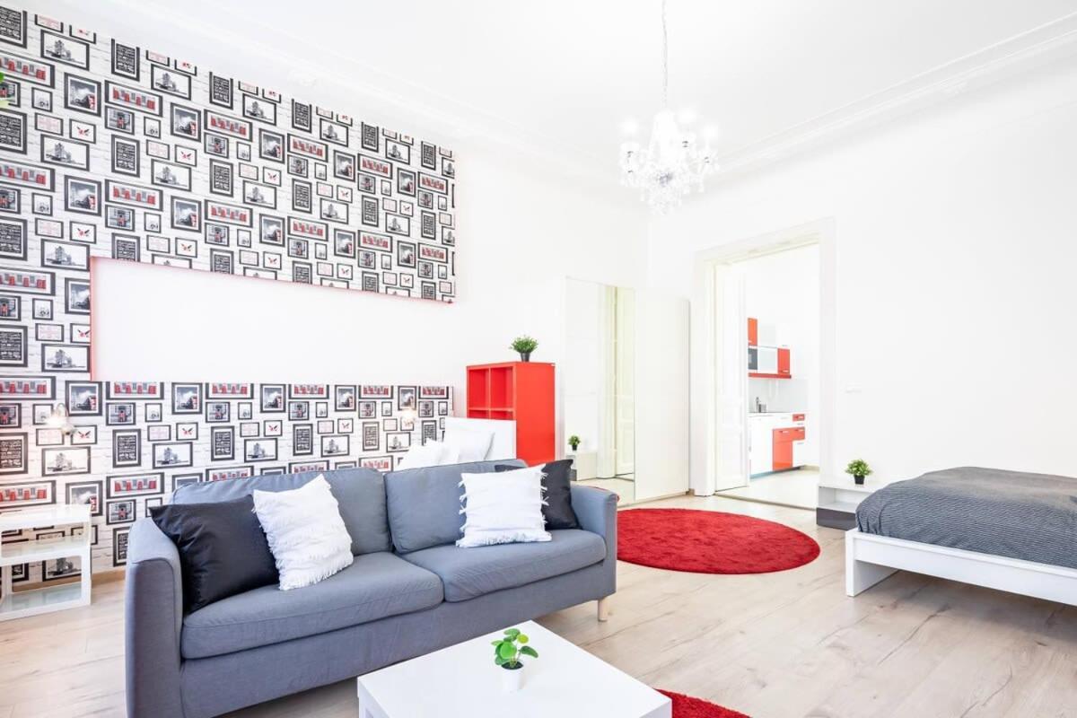 Bright & Large Apartment At Top Location Budapest Exterior foto