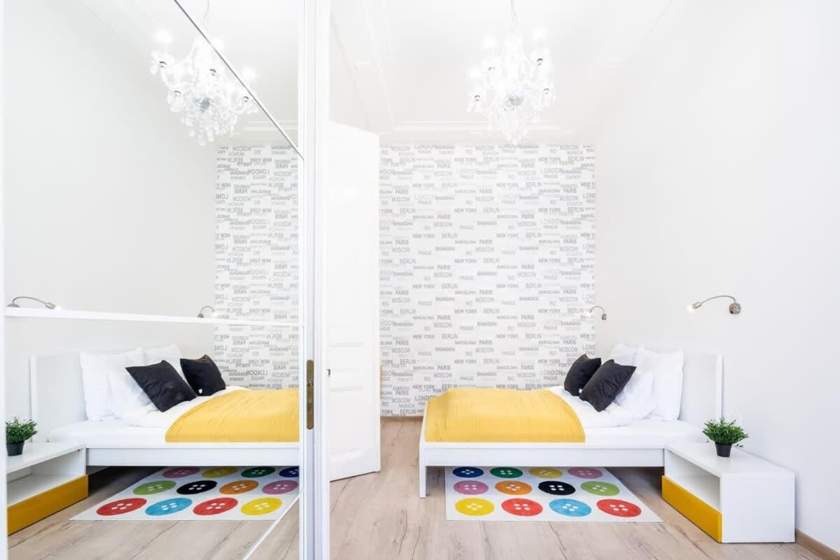 Bright & Large Apartment At Top Location Budapest Exterior foto