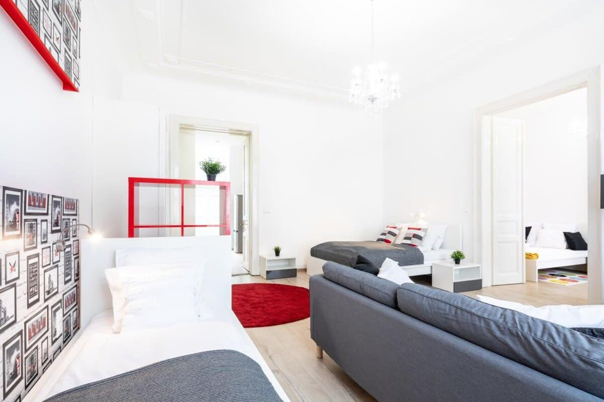 Bright & Large Apartment At Top Location Budapest Exterior foto
